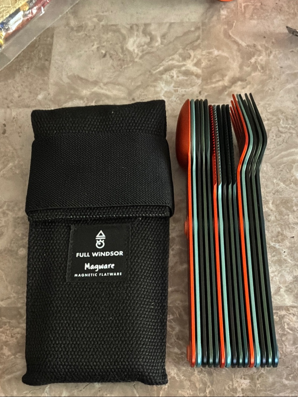 Magware Magnetic Full Windsor Flatware Set